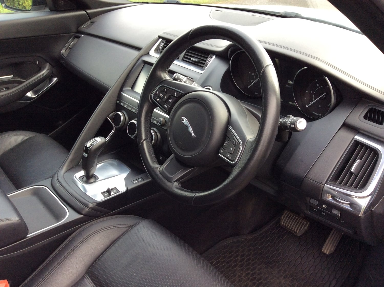 Jaguar E-Pace 2018 - Cars in Maidstone