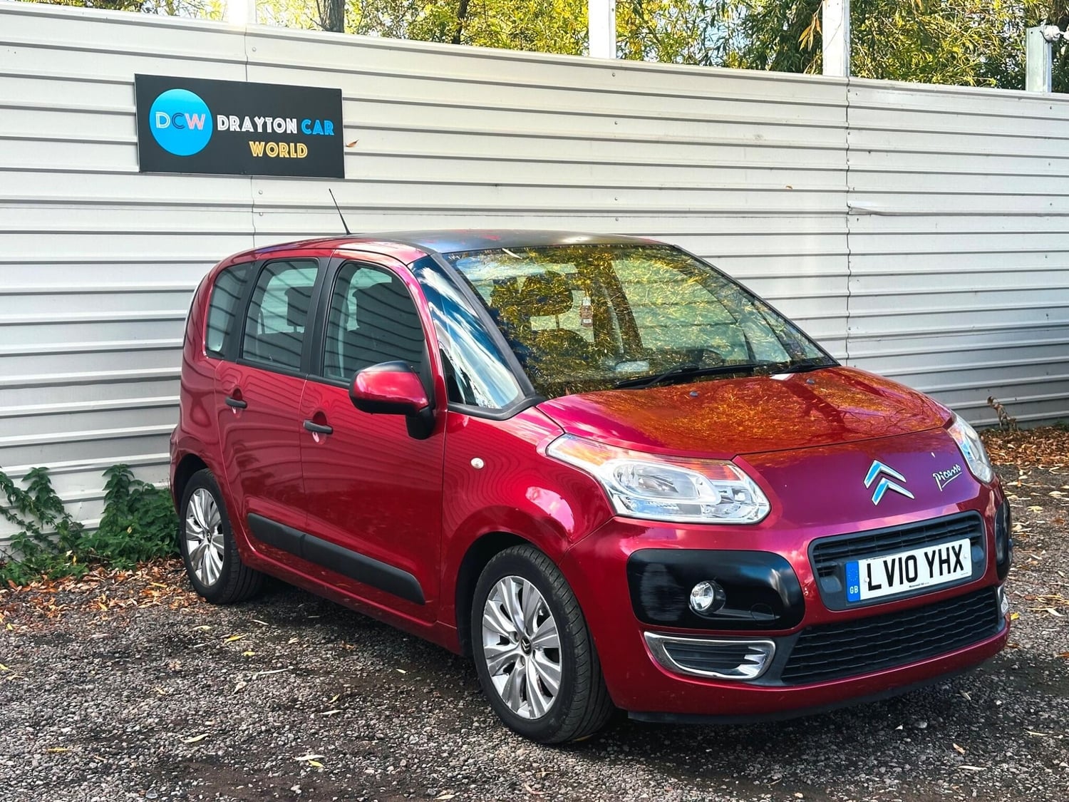 Citroen C3 Picasso 2010 - Cars in Hillingdon