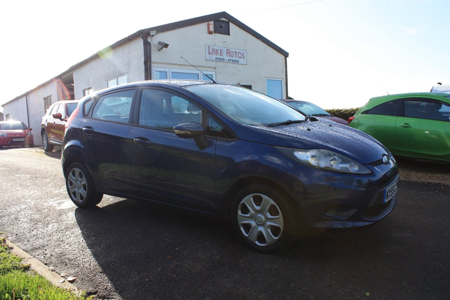 [ berth ]Ford Fiesta