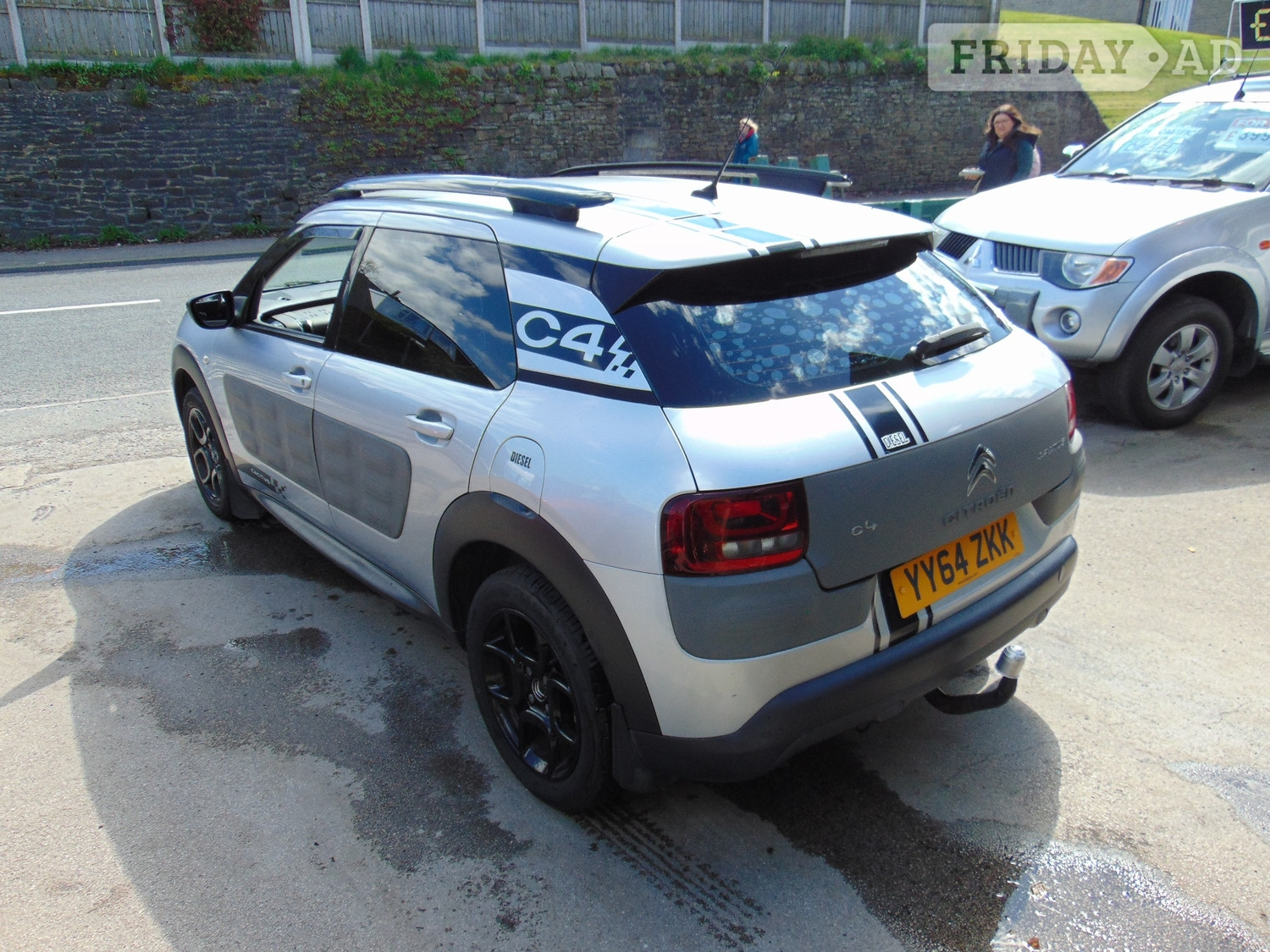 [ berth ]Citroen C4 Cactus