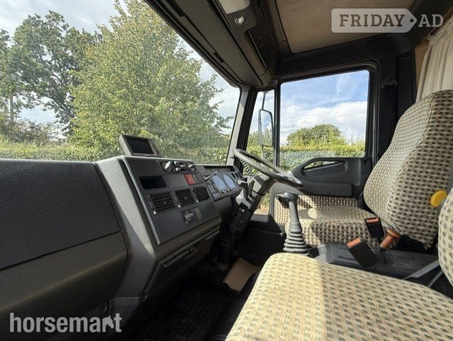 PRB Coach build Iveco Eurocargo Tector 75E17 Horsebox - Trailers & Horseboxes