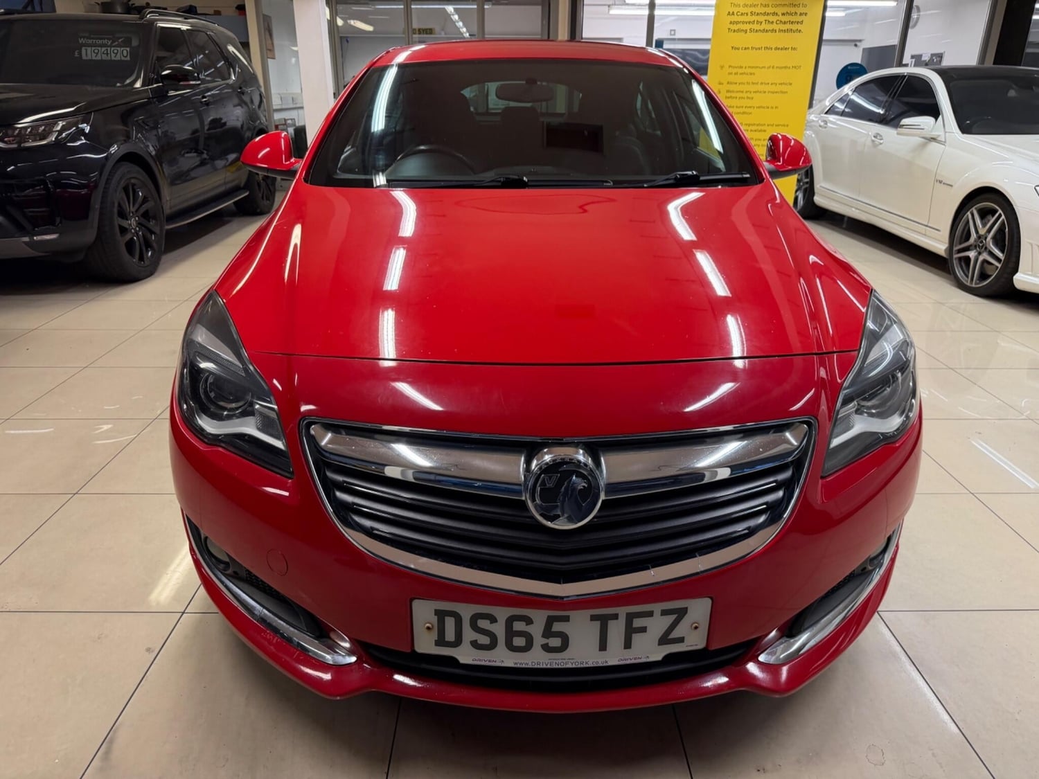 [ berth ]Vauxhall Insignia