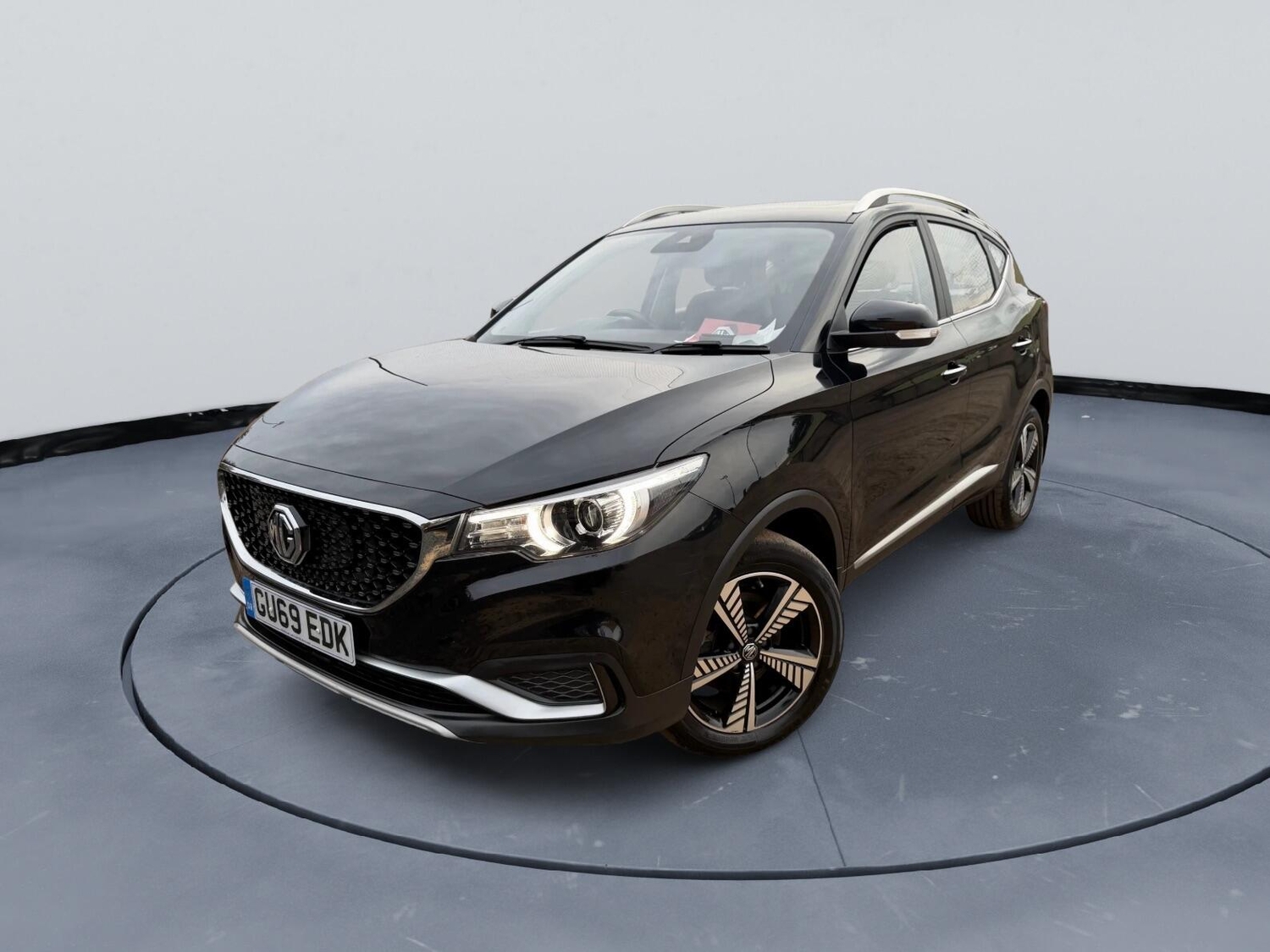 [ berth ]MG ZS