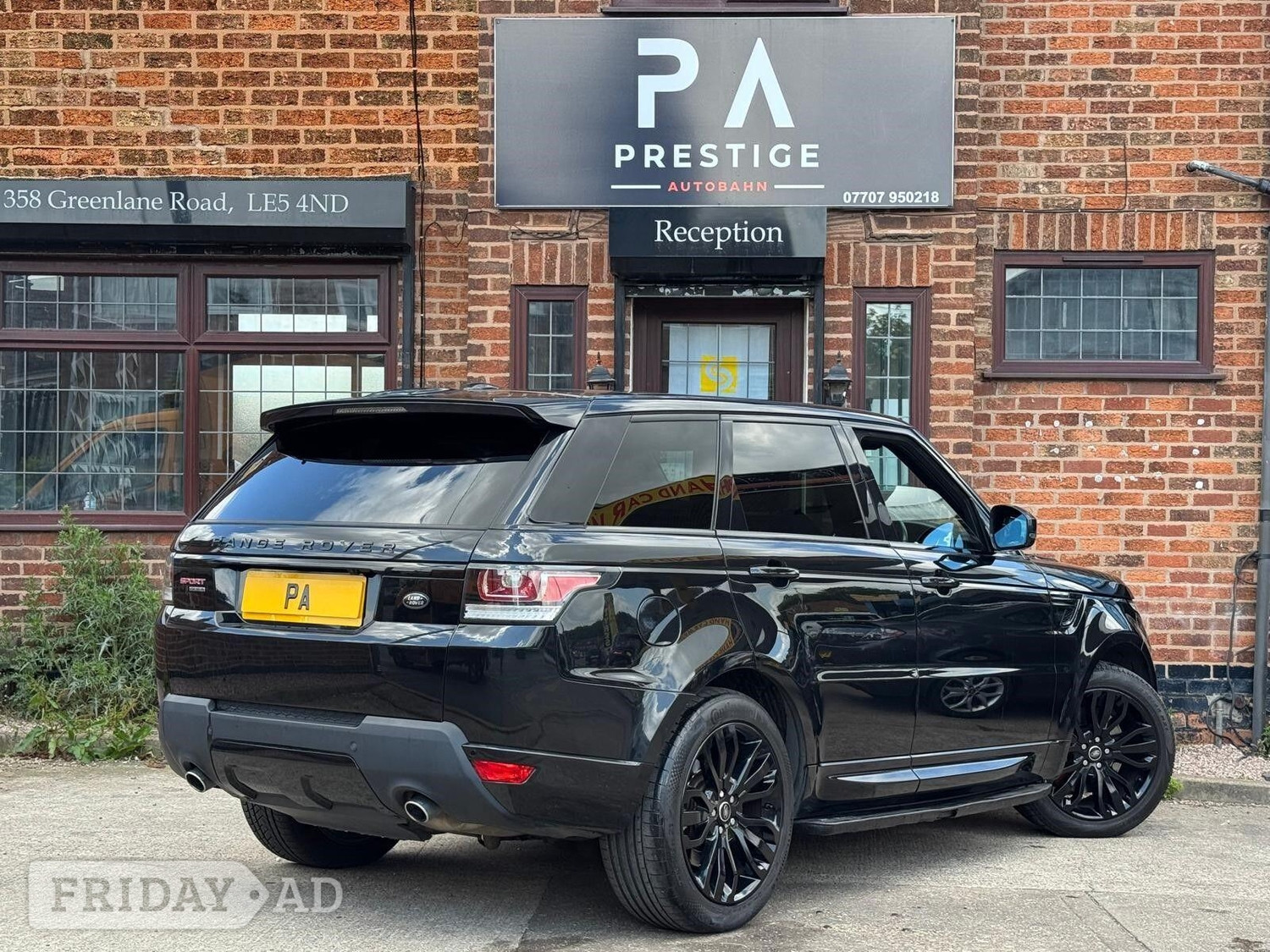 Land Rover Range Rover Sport 2013 - Cars in Wigston