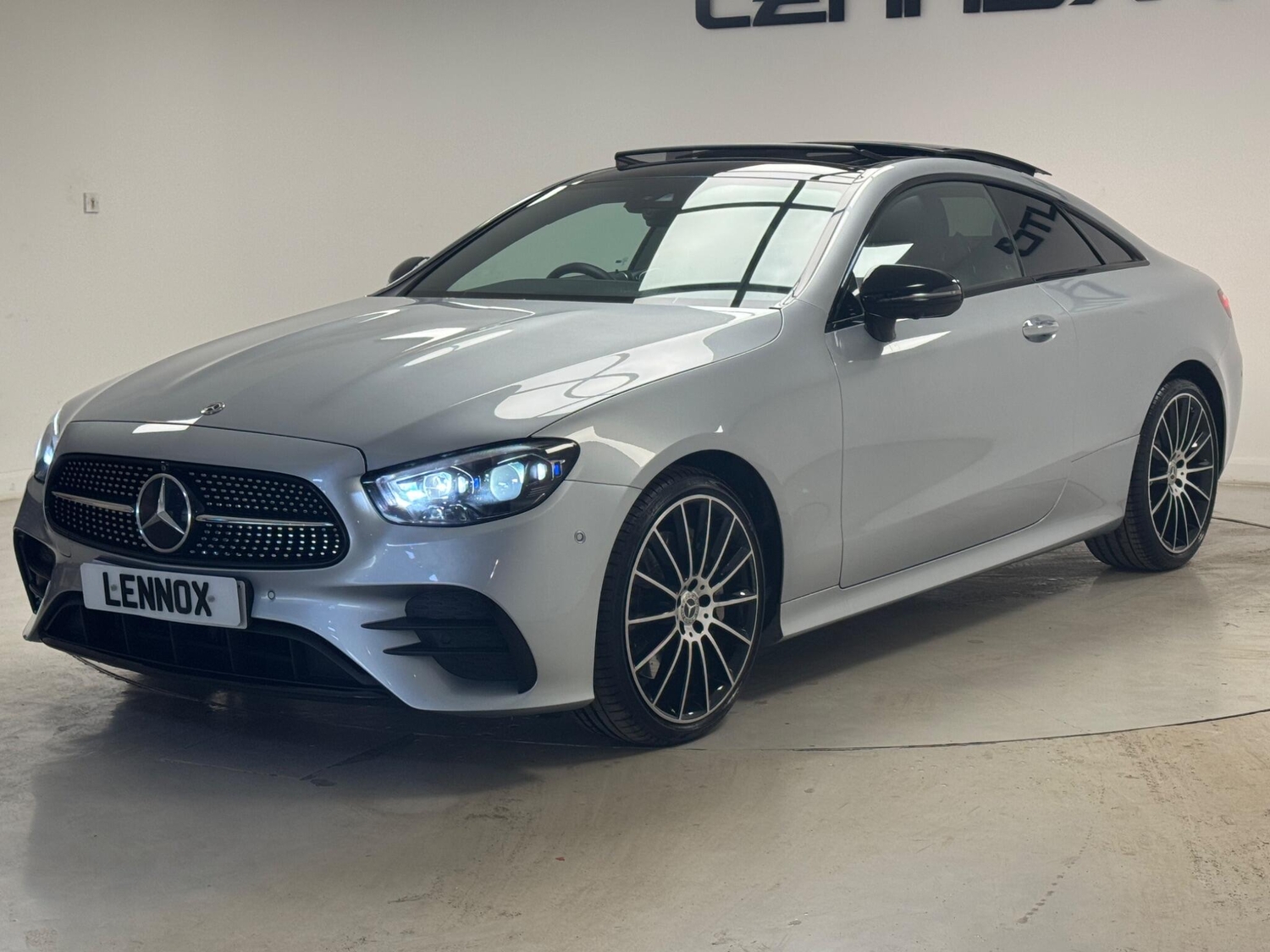 [ berth ]Mercedes-Benz E Class