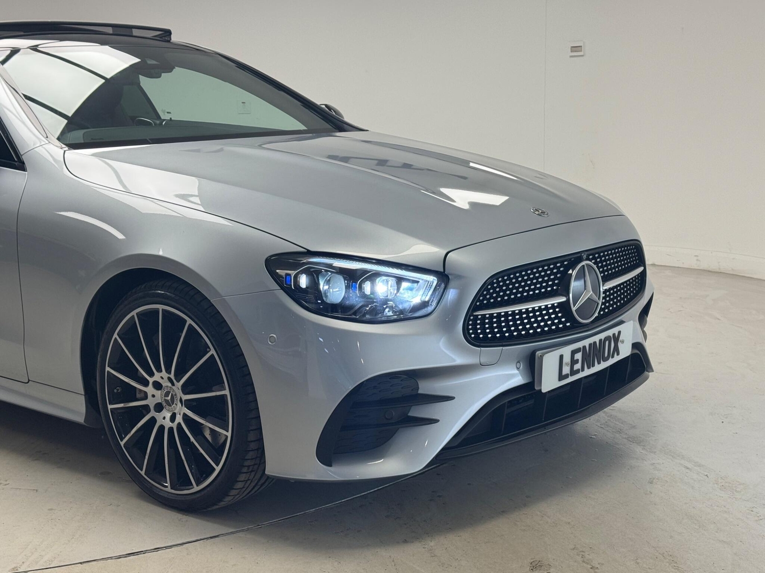 Mercedes-Benz E Class 2021 - Cars