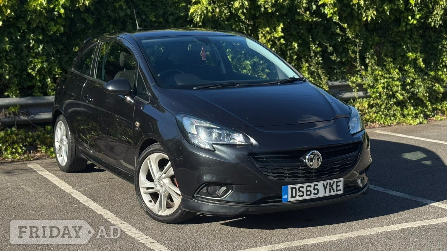 Vauxhall Corsa 2015 in Ealing