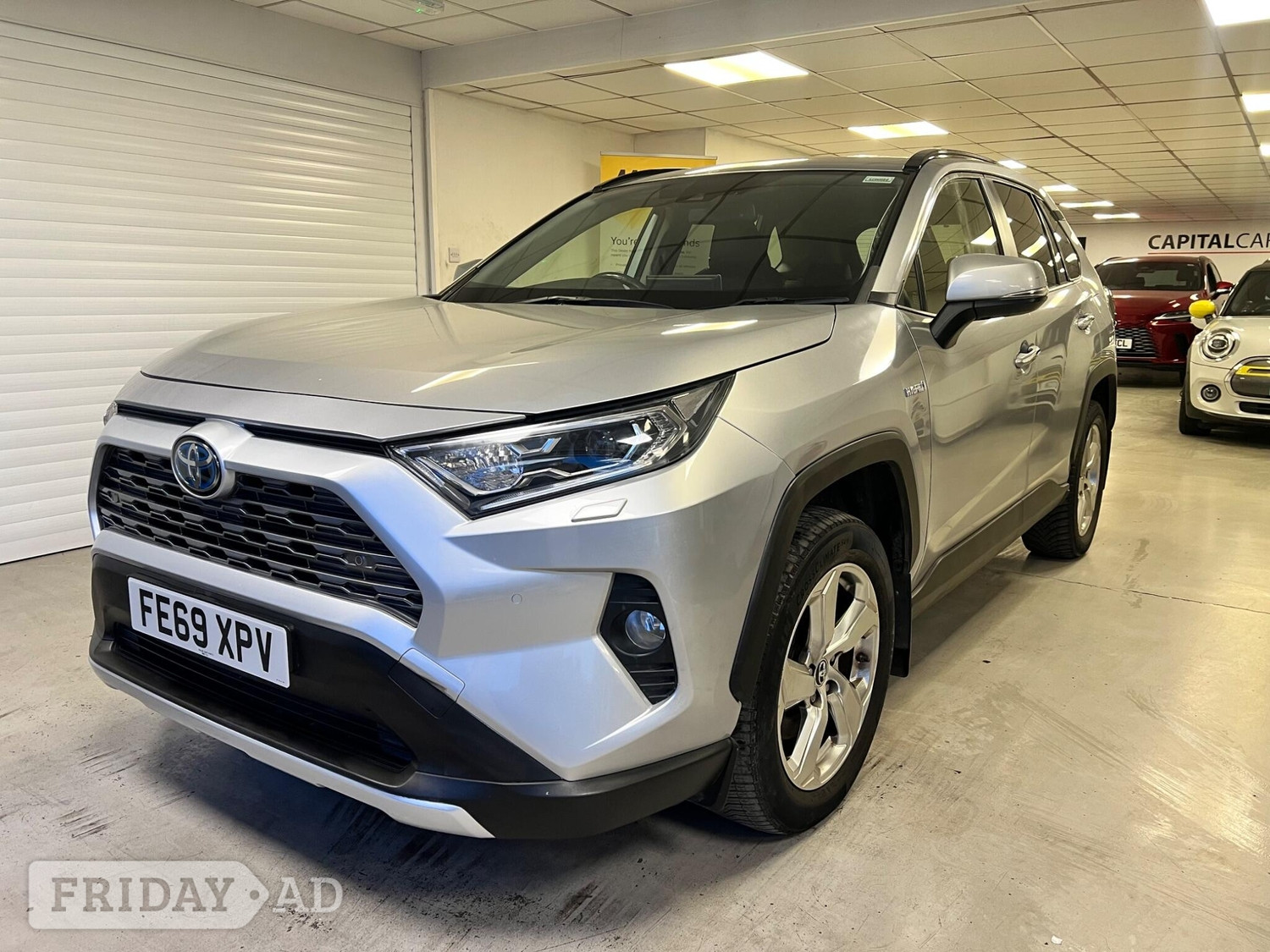 Toyota RAV4 2019 in Stroud