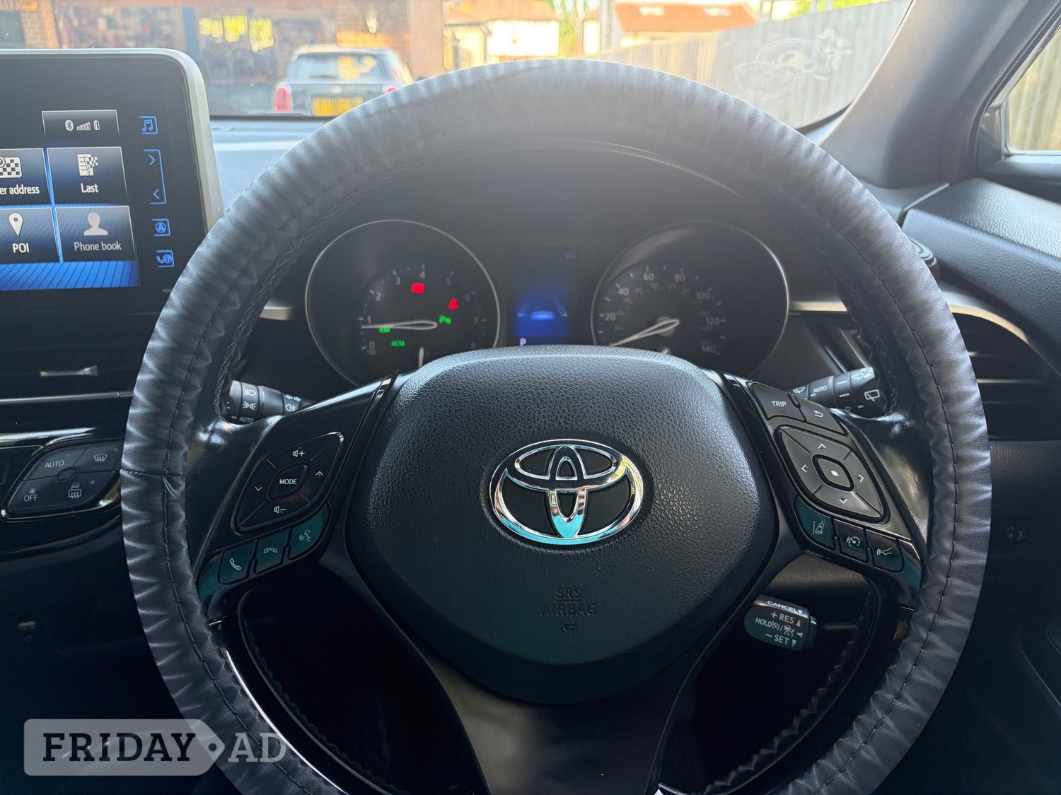 Toyota C-HR 2019 - Cars in St. Albans