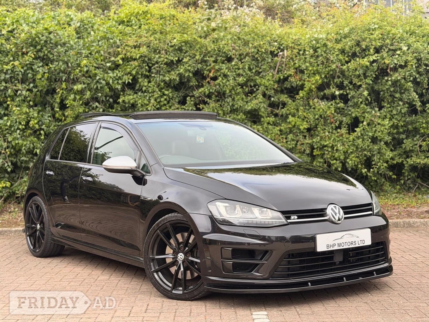 Volkswagen Golf 2014 in Swindon
