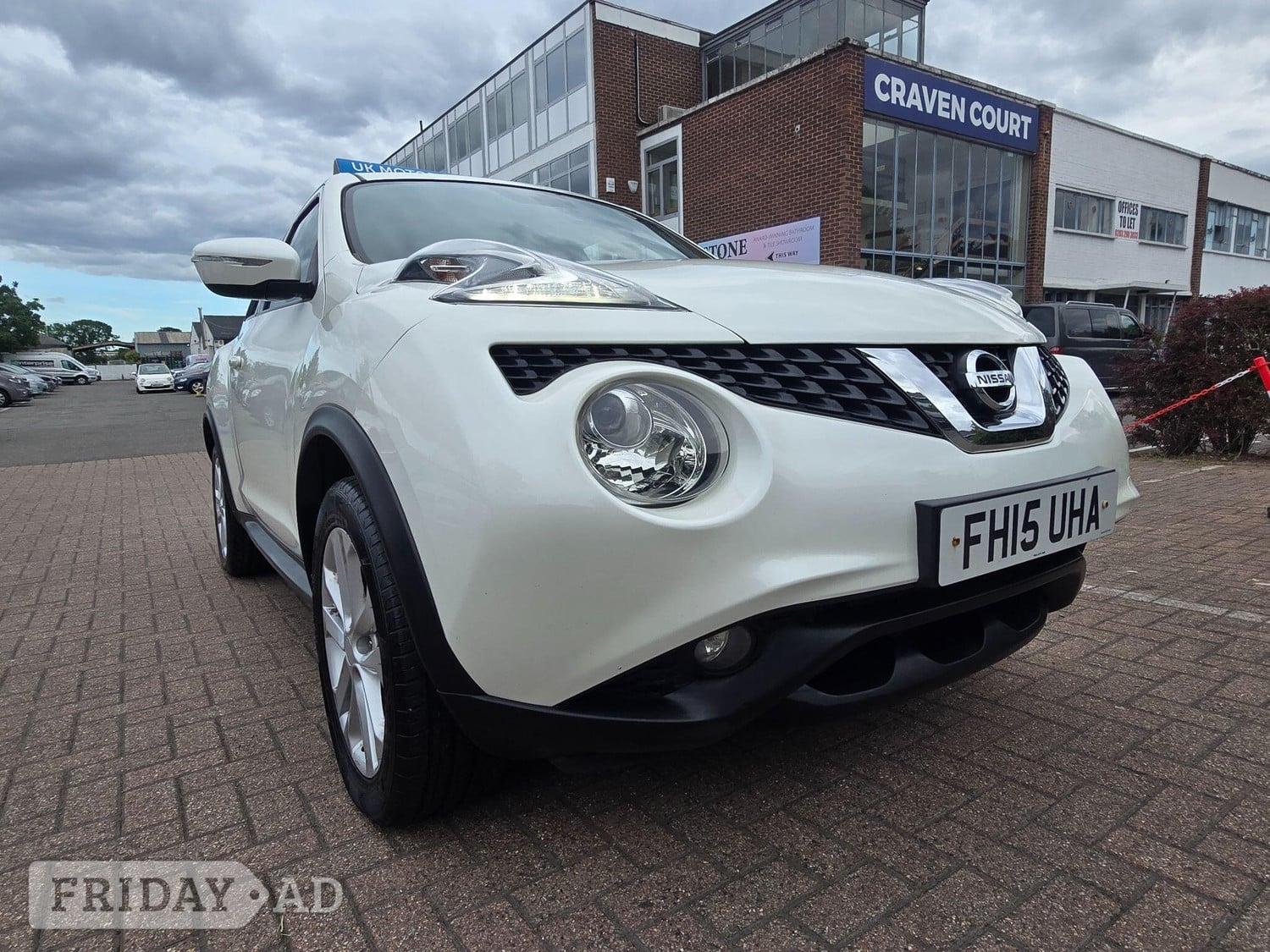 Nissan Juke 2015 in Camberley