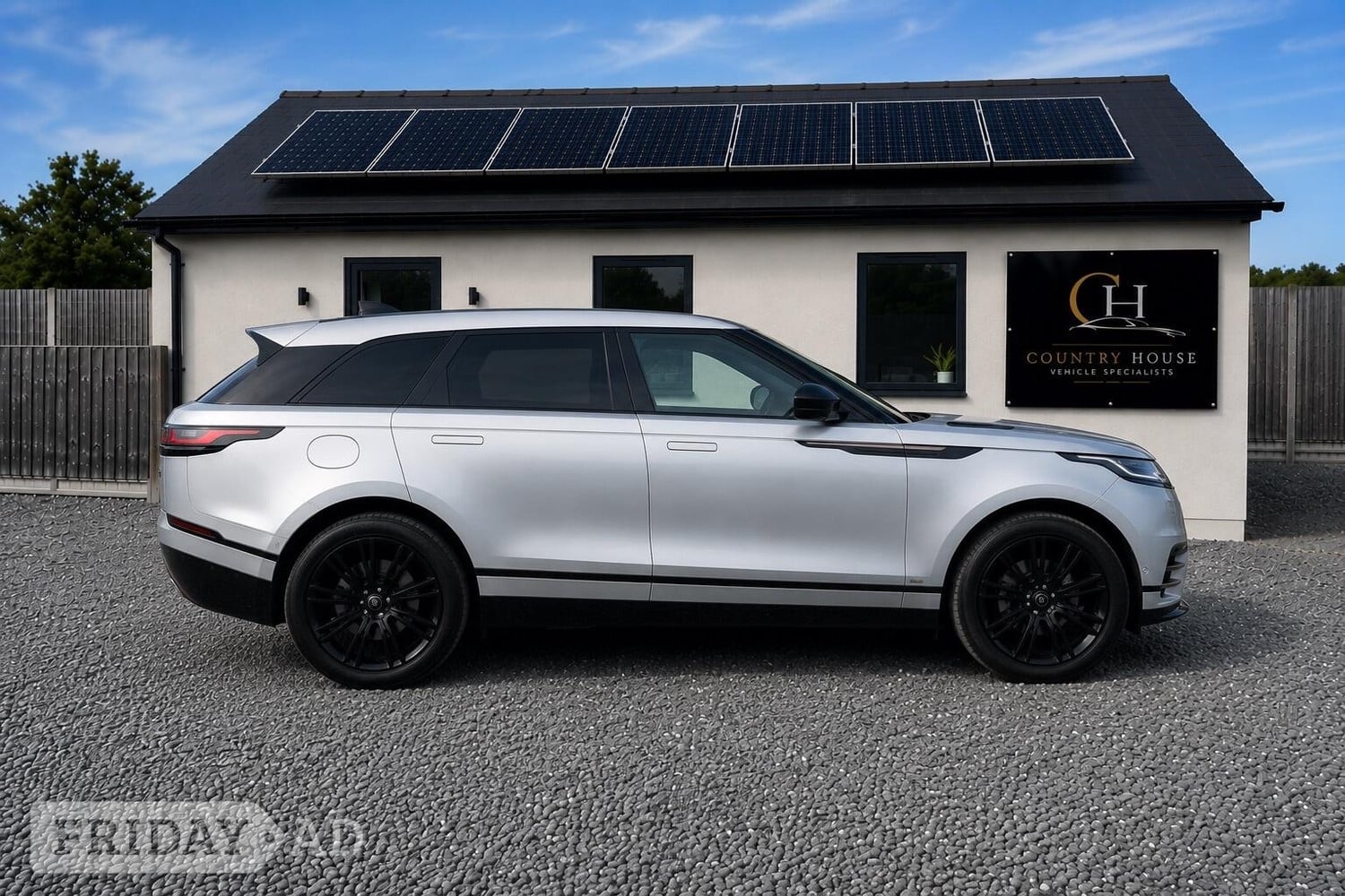 Land Rover Range Rover Velar 2020 - Cars in Sittingbourne