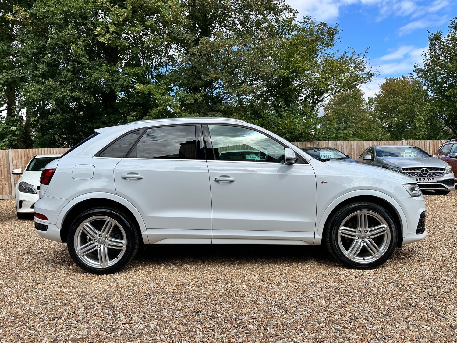 [ berth ]Audi Q3