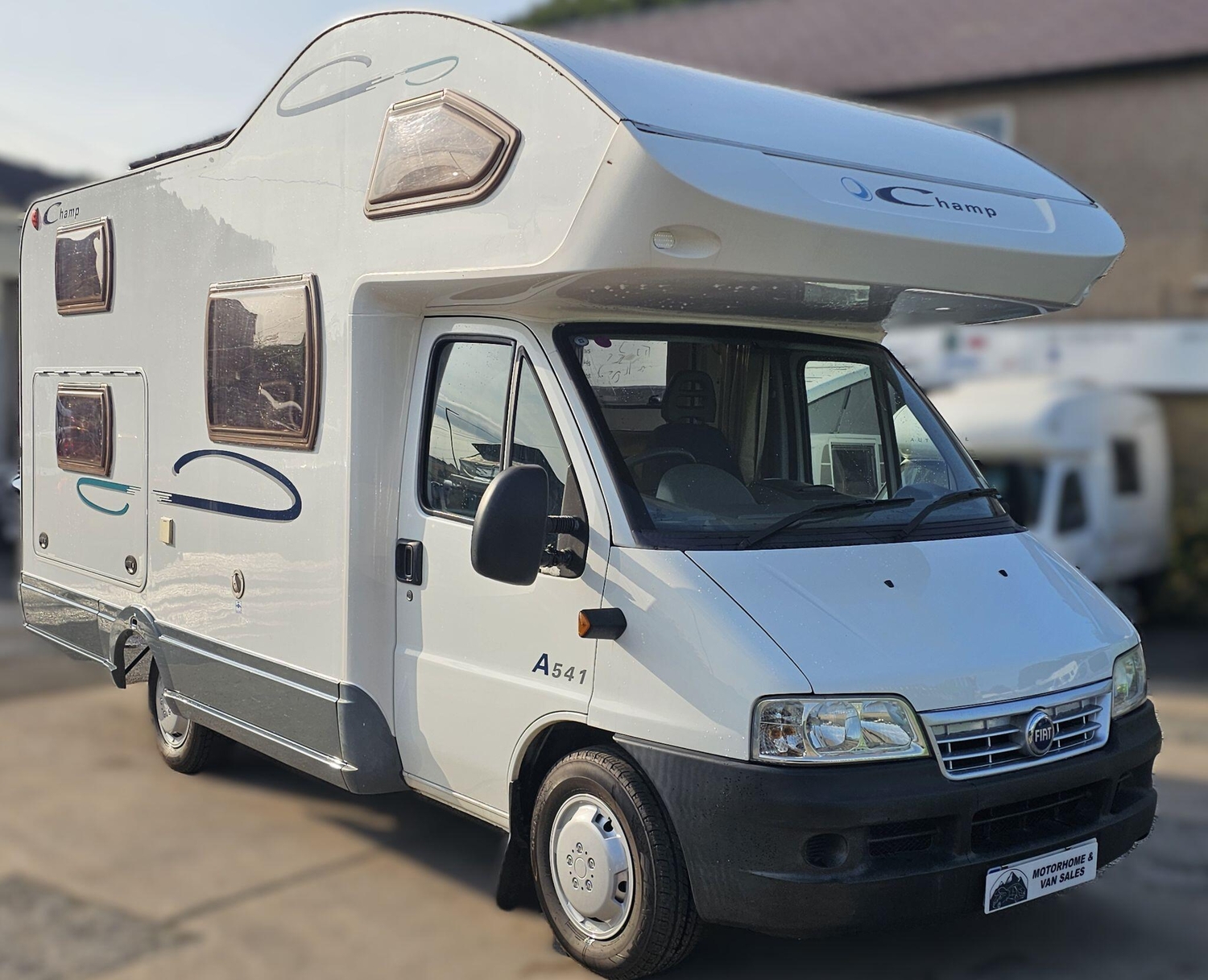 [4 berth ]Lunar Champ A541 Coachbuilt 4 Berth Motorhome - Fiat Ducato - LOW MILES -4 BELTS