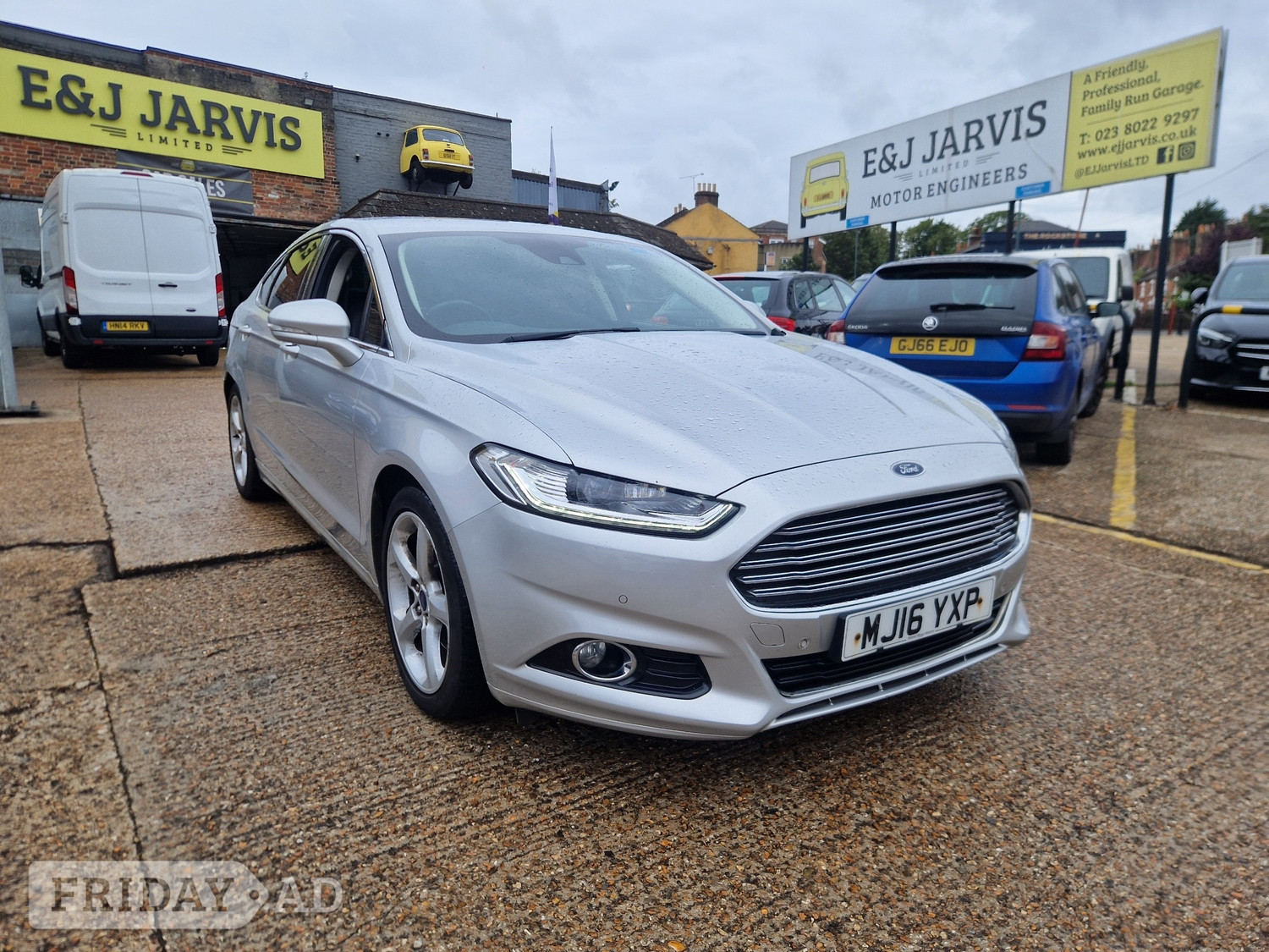 Ford Mondeo 2016 in Southampton