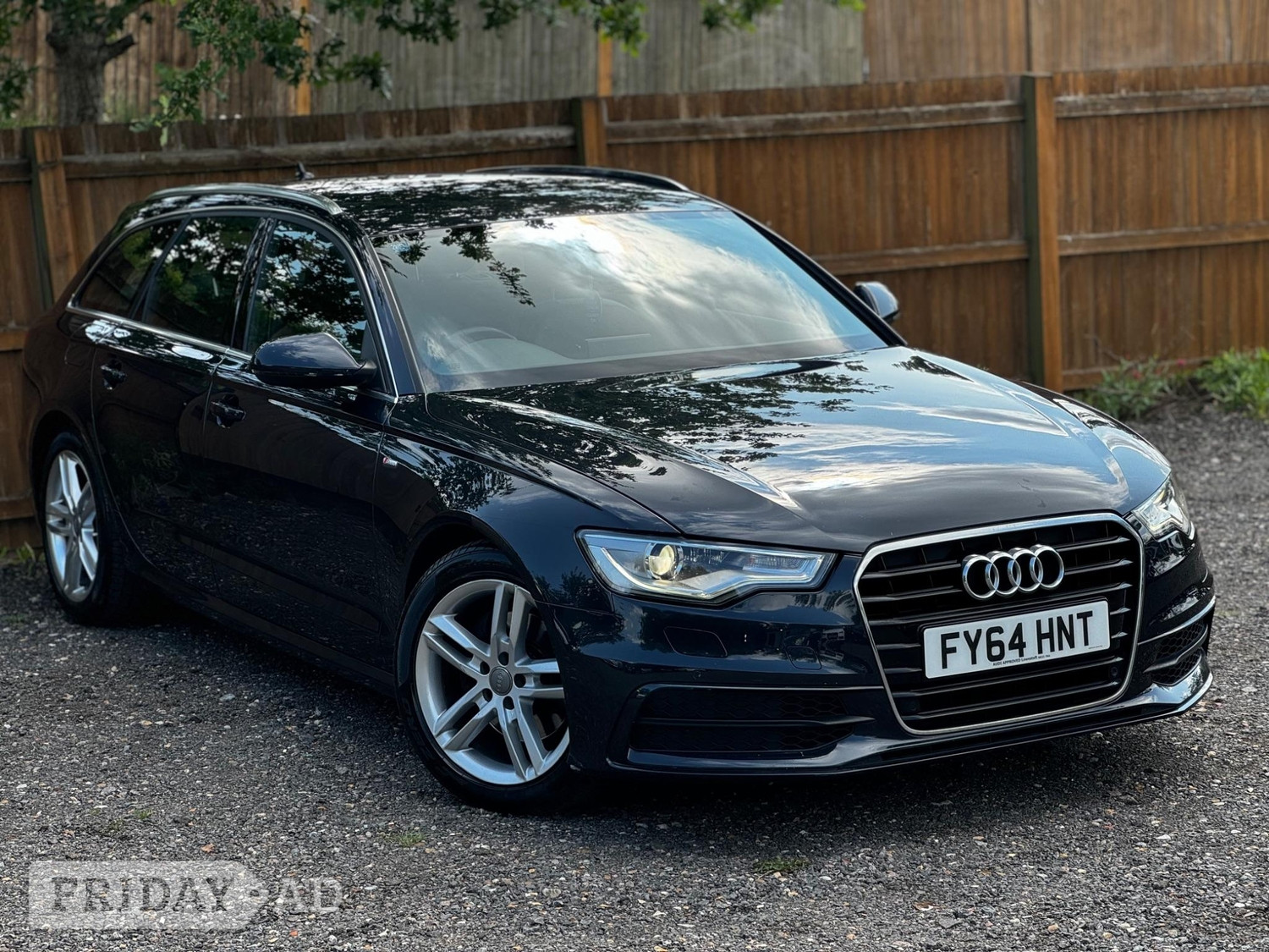Audi A6 Avant 2014 in St. Albans