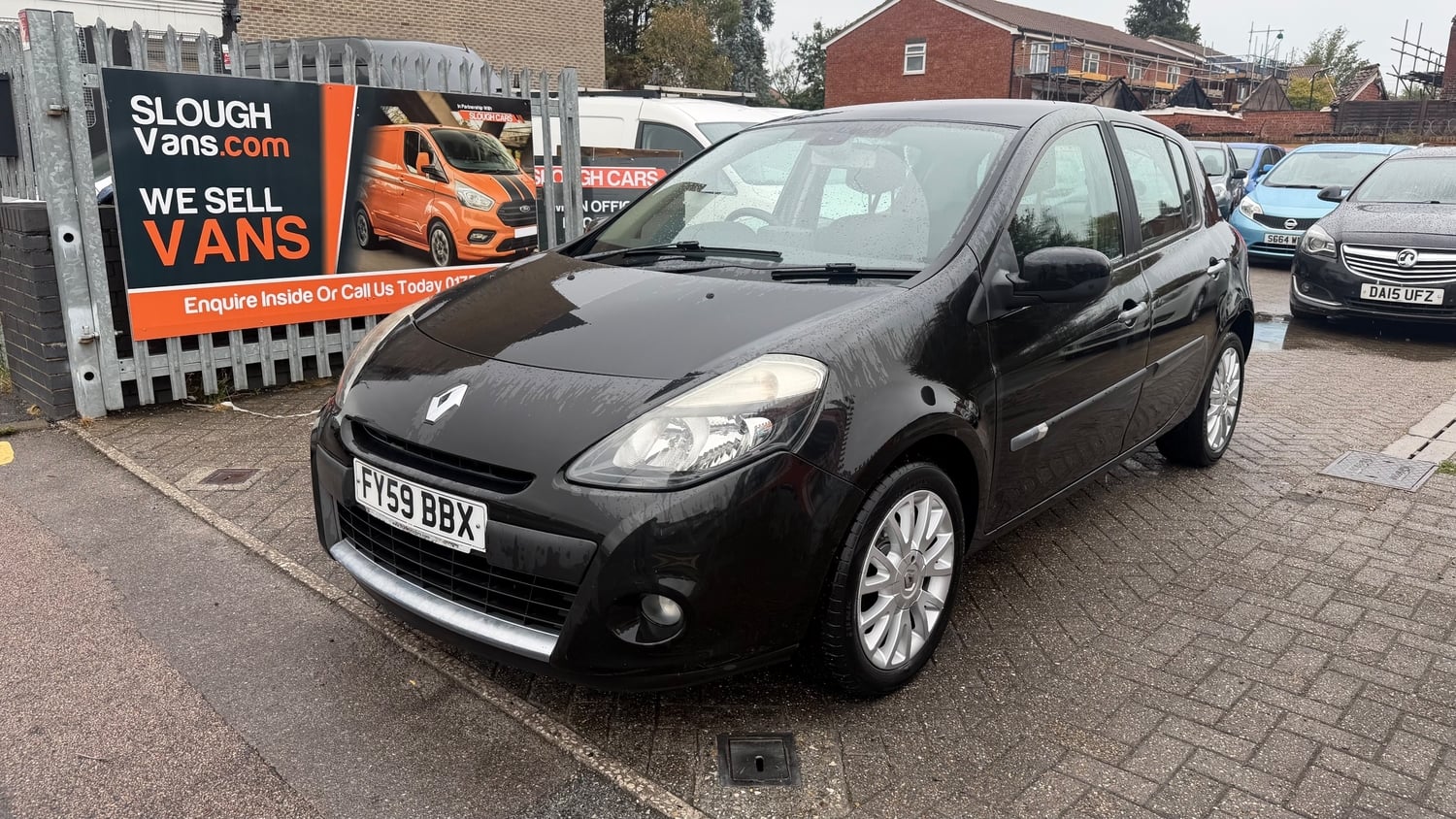 Renault Clio Slough