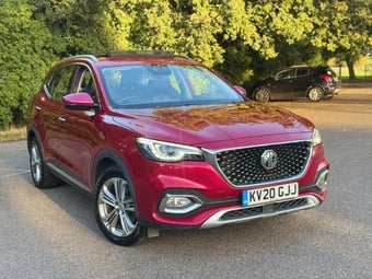 MG HS 2020