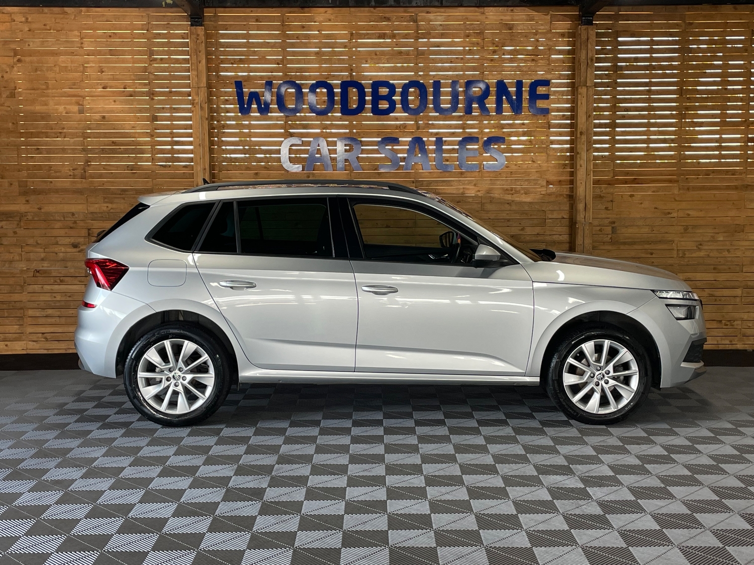 Skoda Kamiq 2023 - Cars