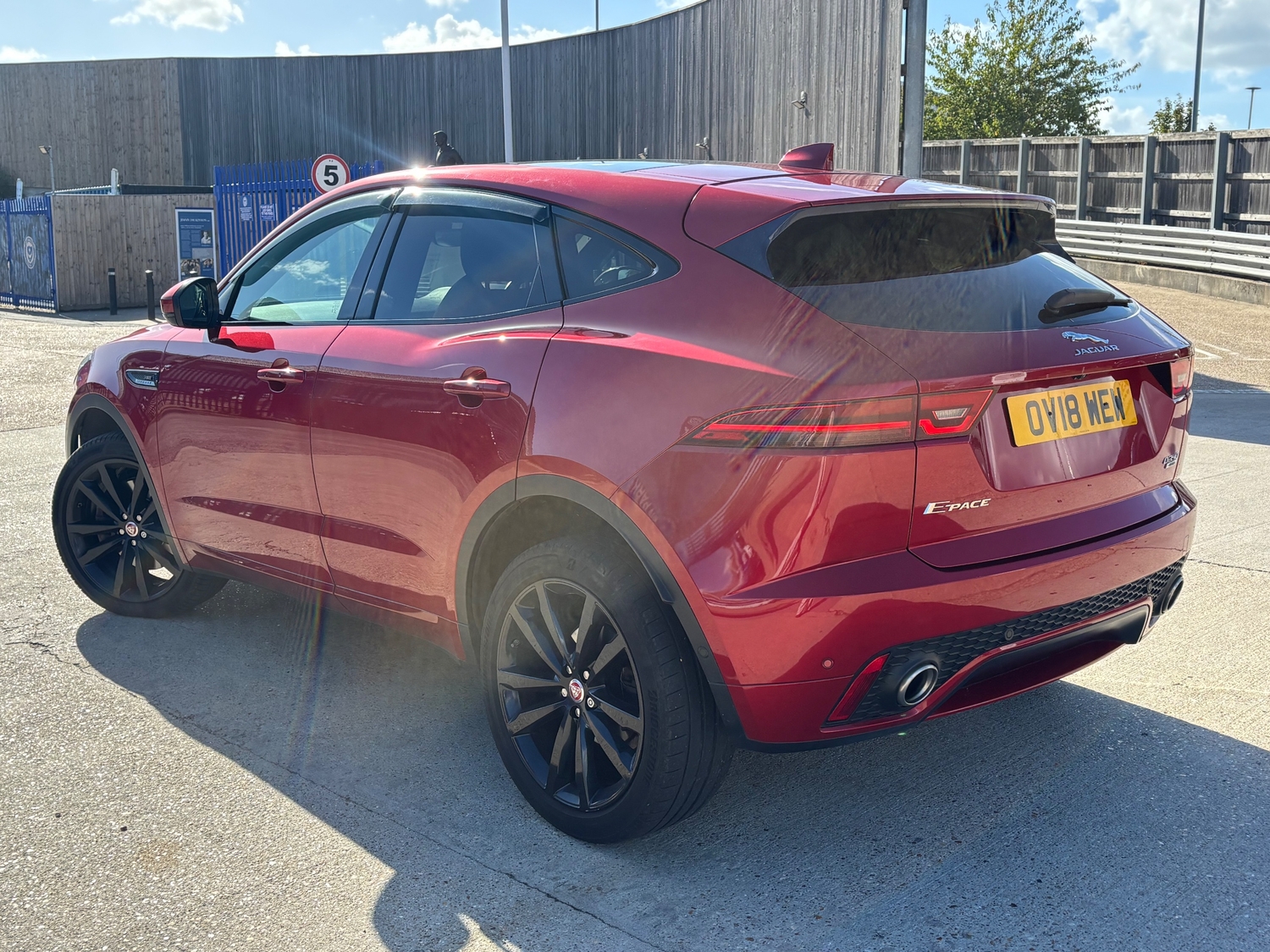 Jaguar E-Pace 2019 - Cars
