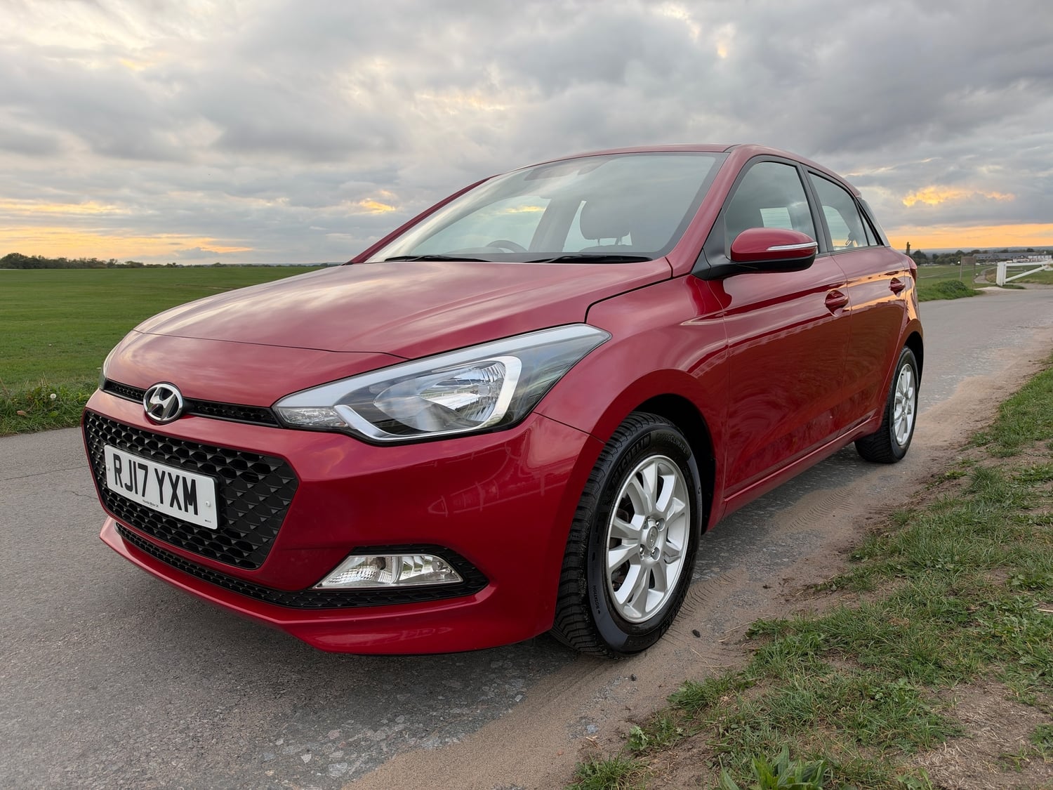 [ berth ]Hyundai i20