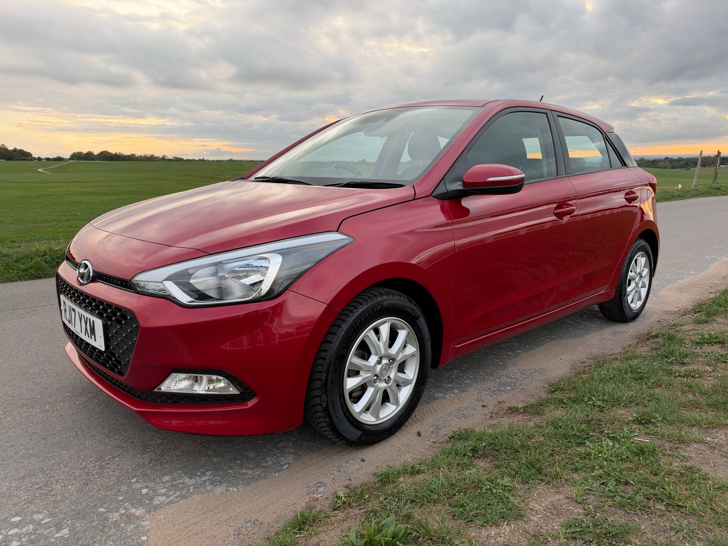 Hyundai i20 2017 - Cars in Epsom