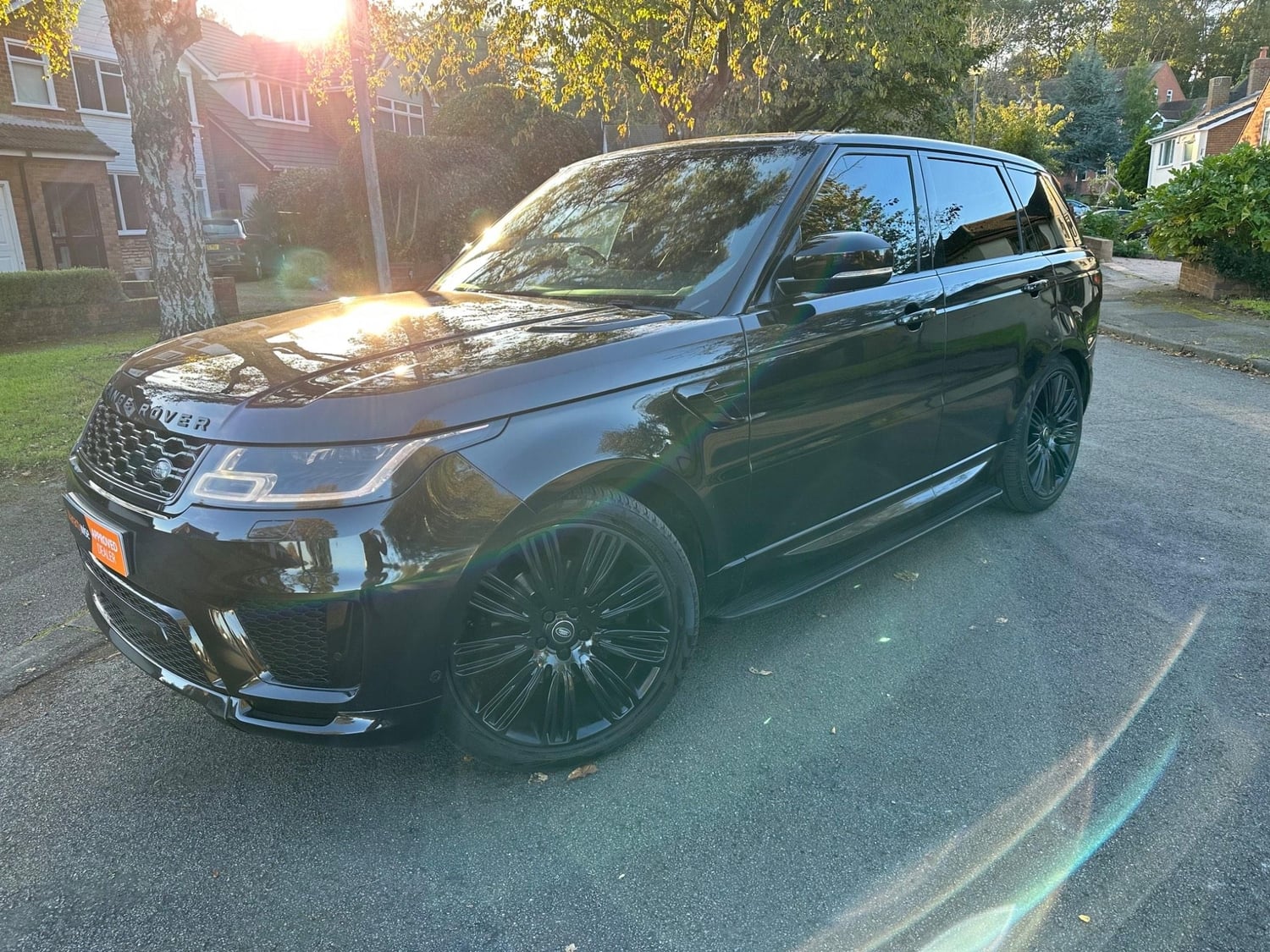 [ berth ]Land Rover Range Rover Sport