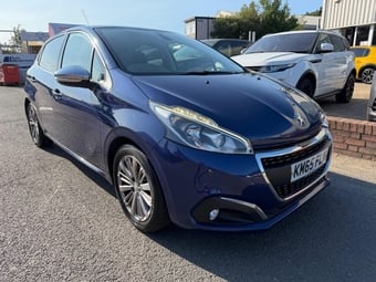 Peugeot 208 2015