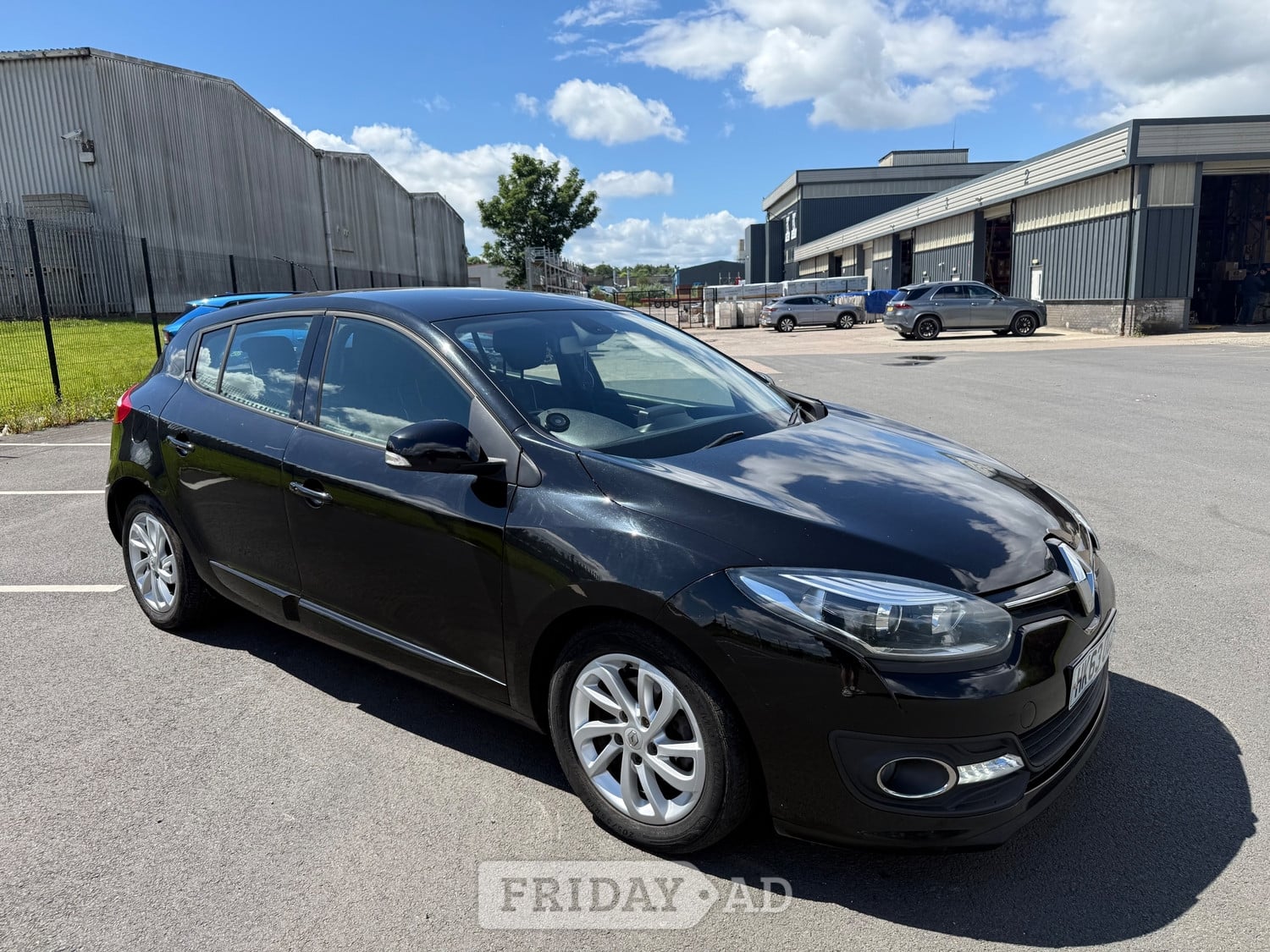 Renault Megane 2013 - Cars in Livingston