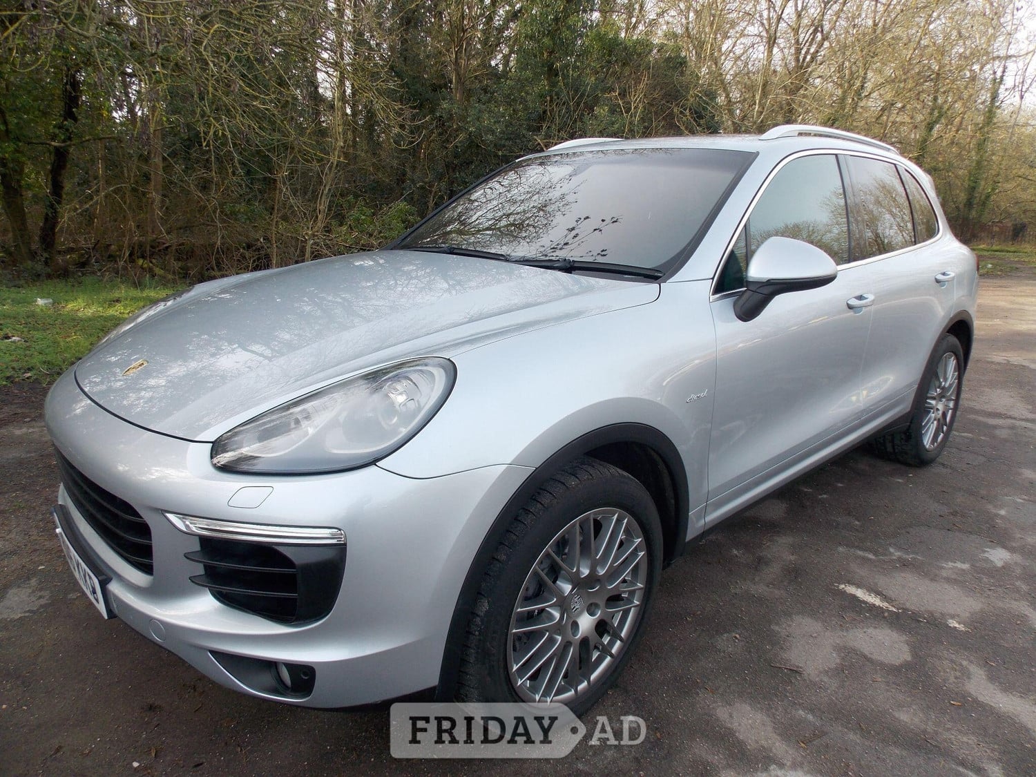 Porsche Cayenne Enfield