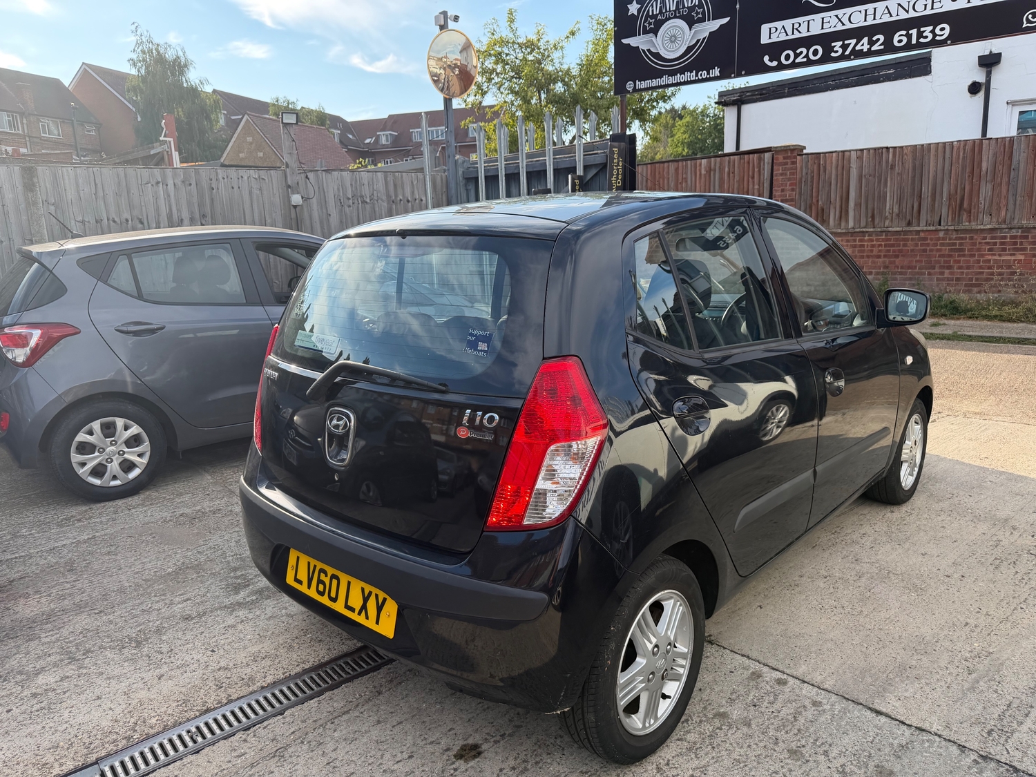 Hyundai i10 2010 - Cars