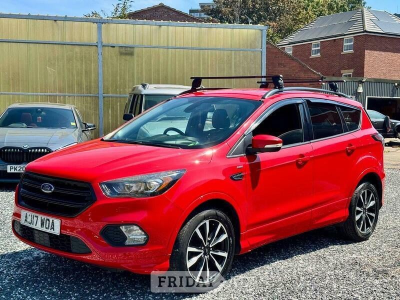 Ford Kuga 2017 - Cars in Bedford