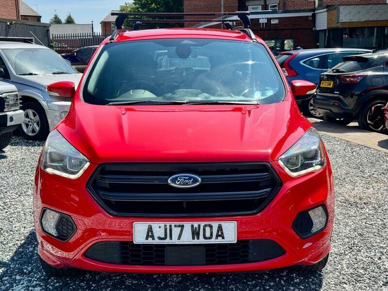 [ berth ]Ford Kuga