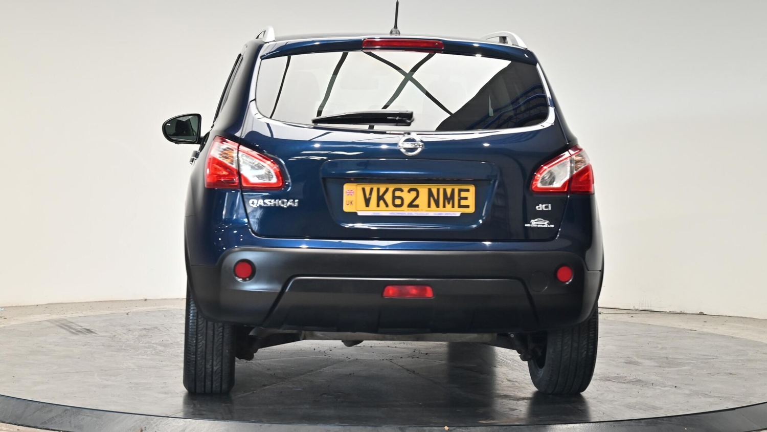 Nissan Qashqai 2012 - Cars