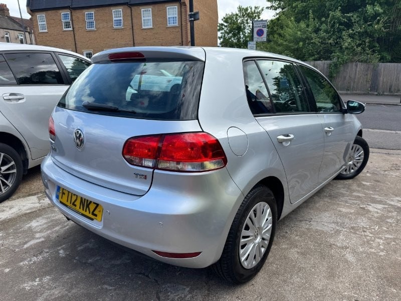 Volkswagen Golf 2012 - Cars in Harrow
