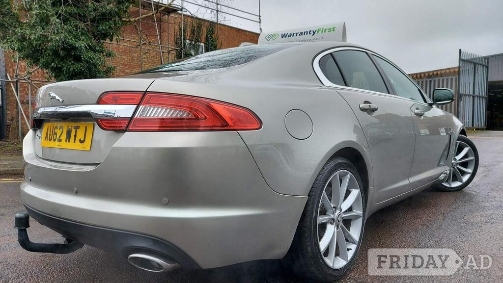 [ berth ]Jaguar XF