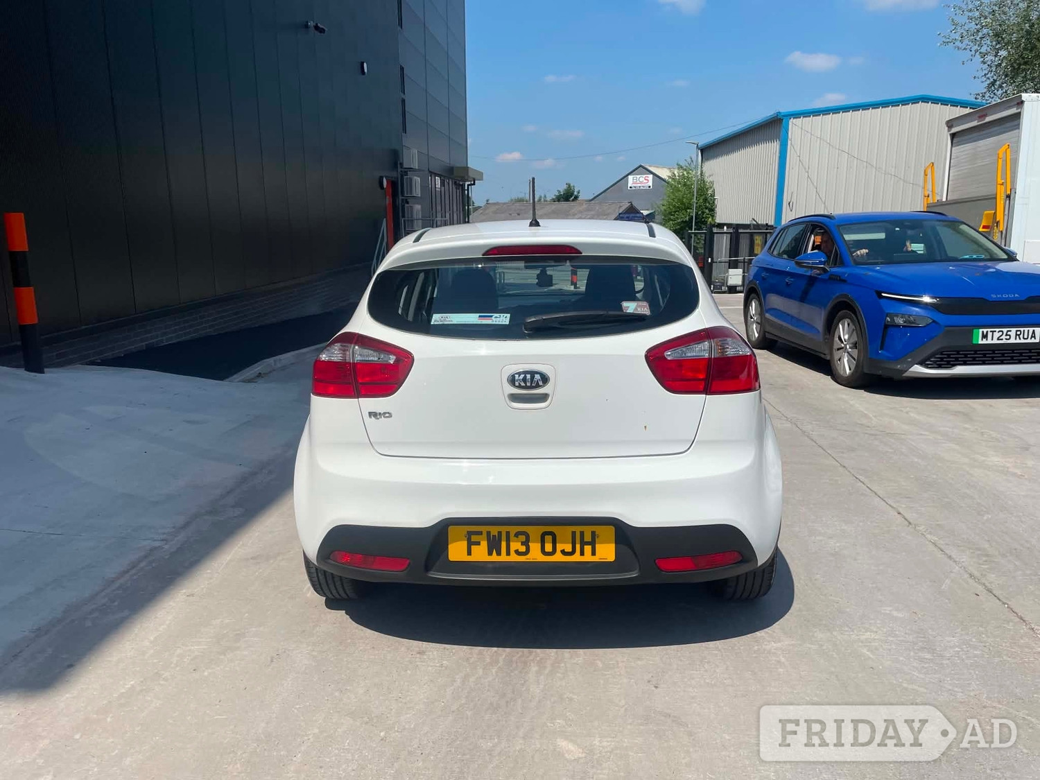 [ berth ]Kia Rio
