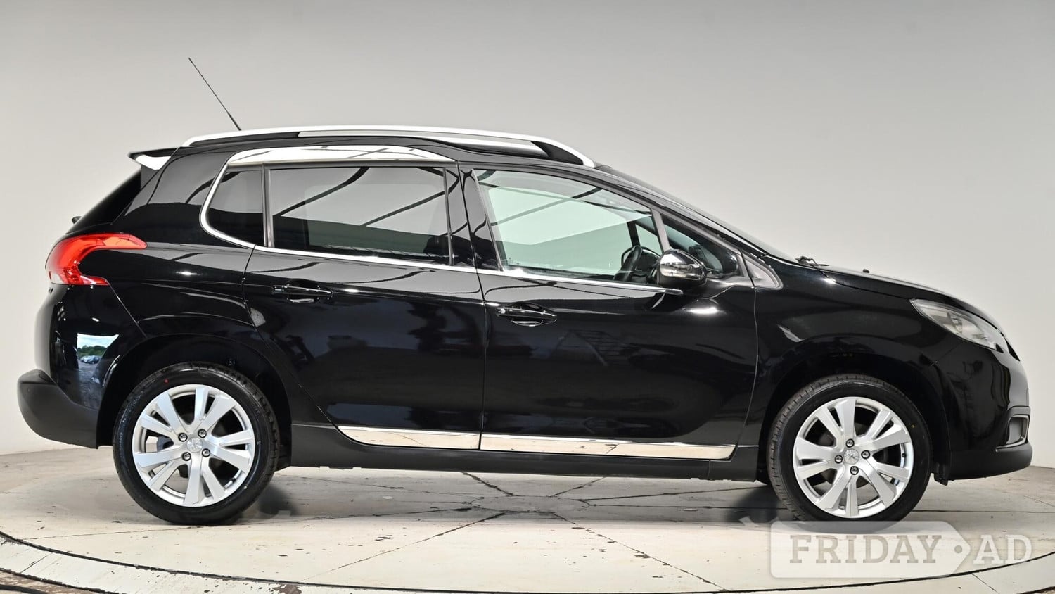 Peugeot 2008 2015 - Cars in Cullompton