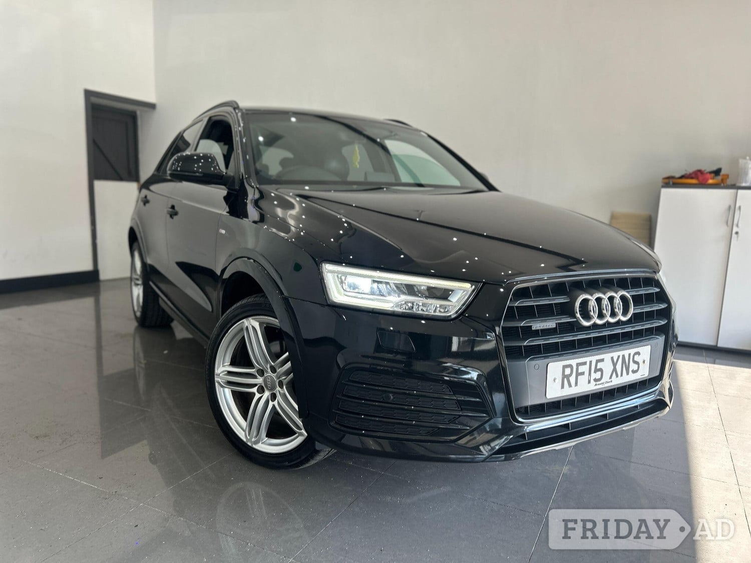 Audi Q3 2015 - Cars