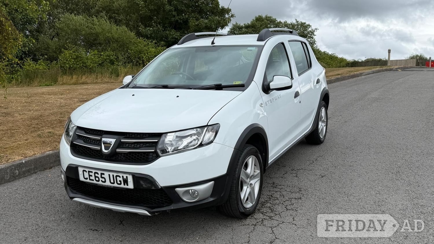 Dacia Sandero Stepway 2015 in Swansea