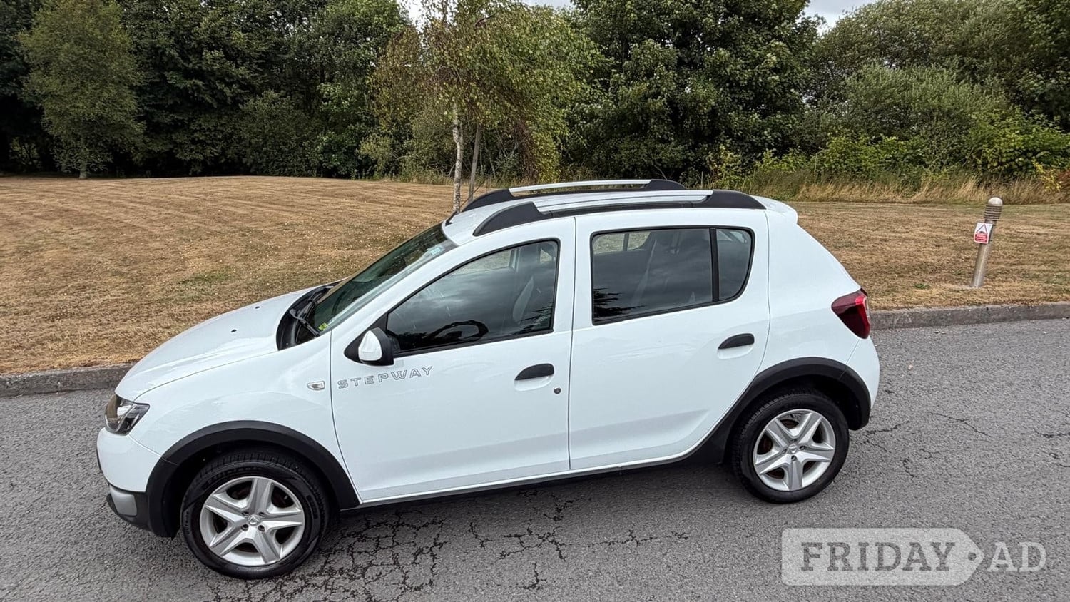 Dacia Sandero Stepway 2015 - Cars