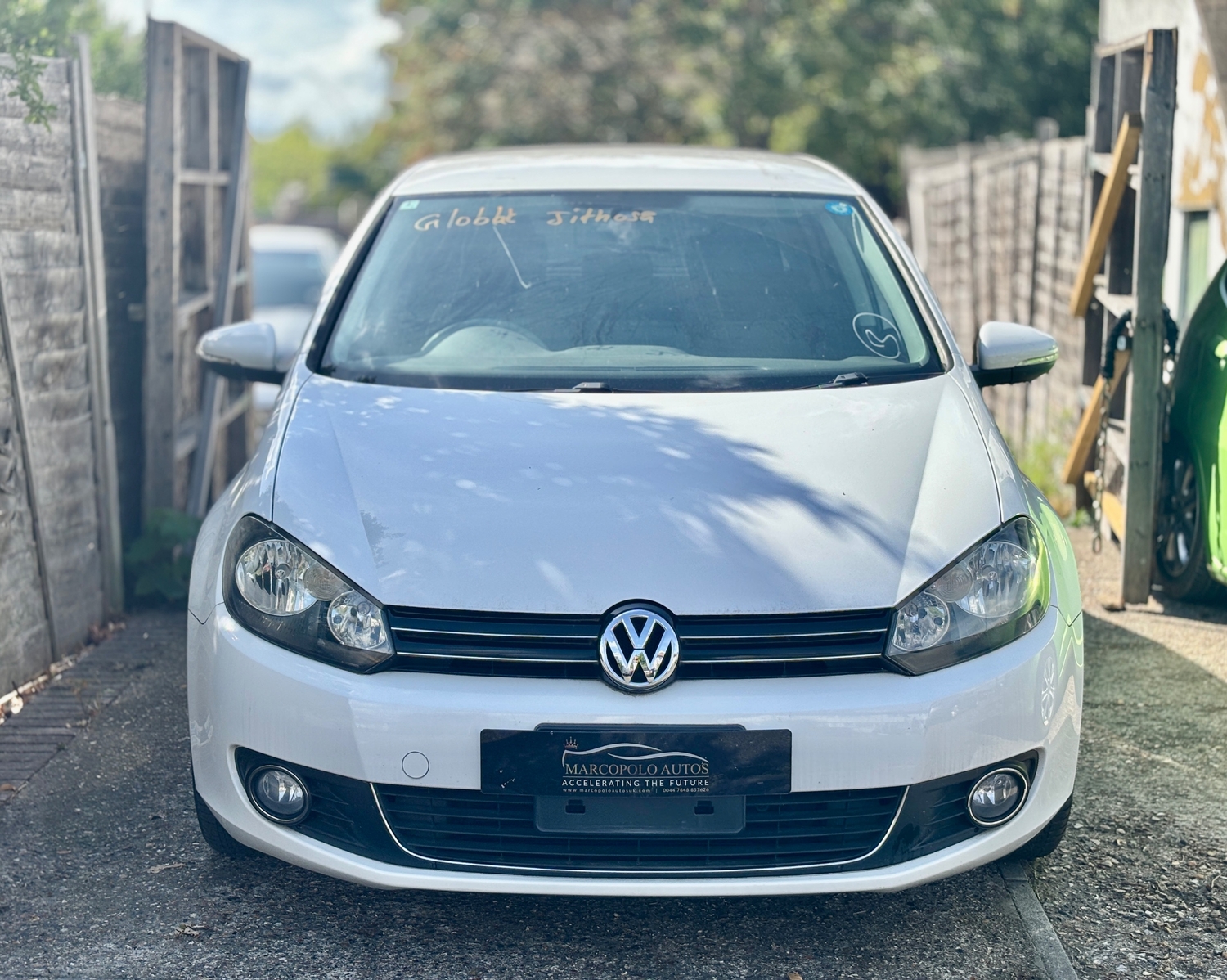 Volkswagen Golf Slough