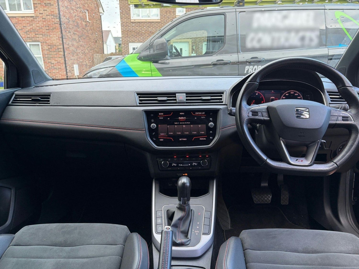 SEAT Arona 2019 - Cars