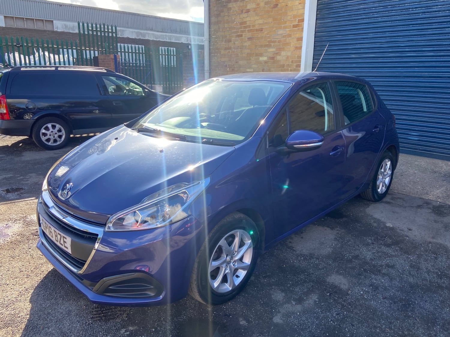 Peugeot 208 Worthing