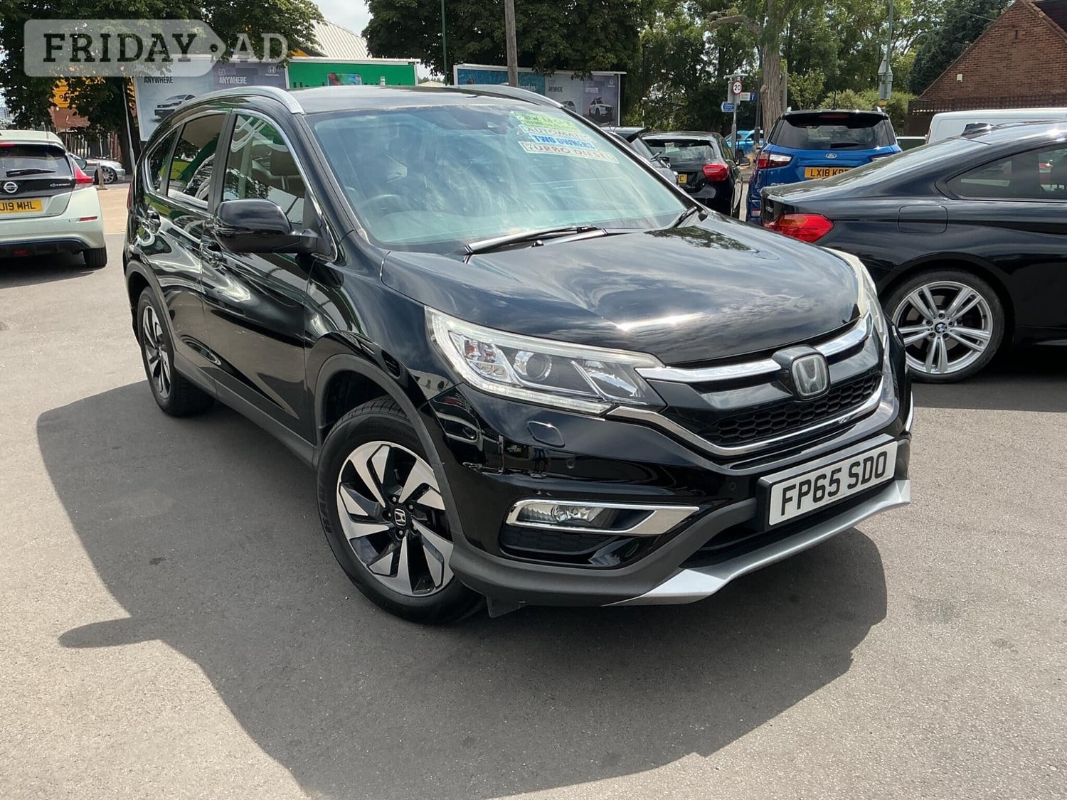 Honda CR-V 2015 in Croydon