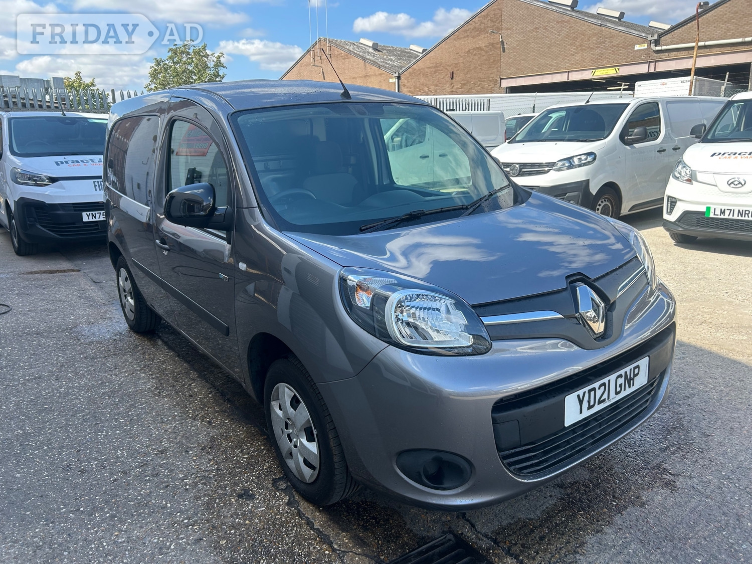 Renault Kangoo 2021 in Hoddesdon