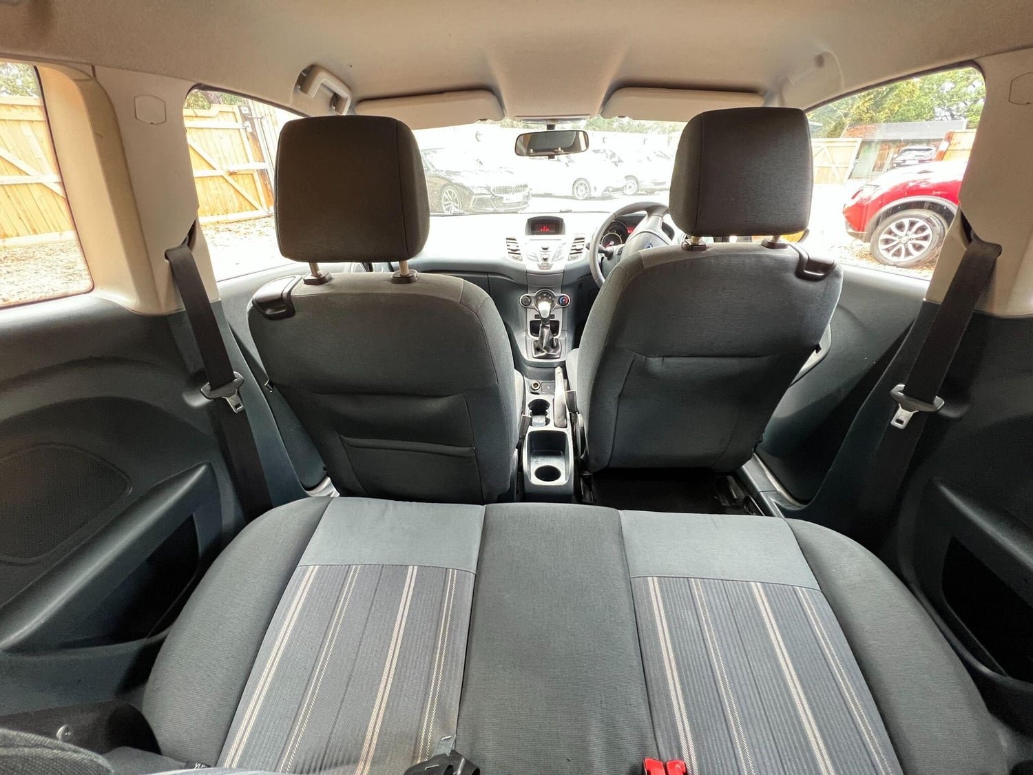 [ berth ]Ford Fiesta
