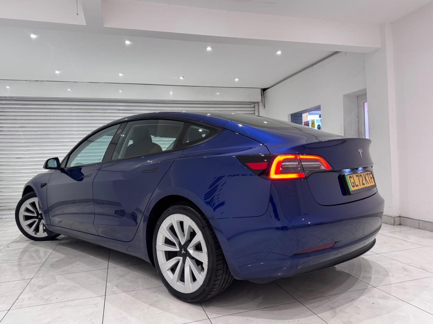 Tesla Model 3 2023 - Cars in Hounslow