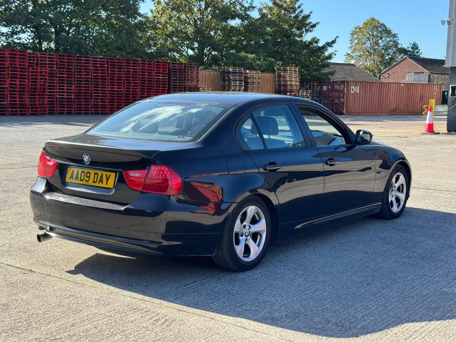 BMW 3 Series 2011 - Cars in Leeds