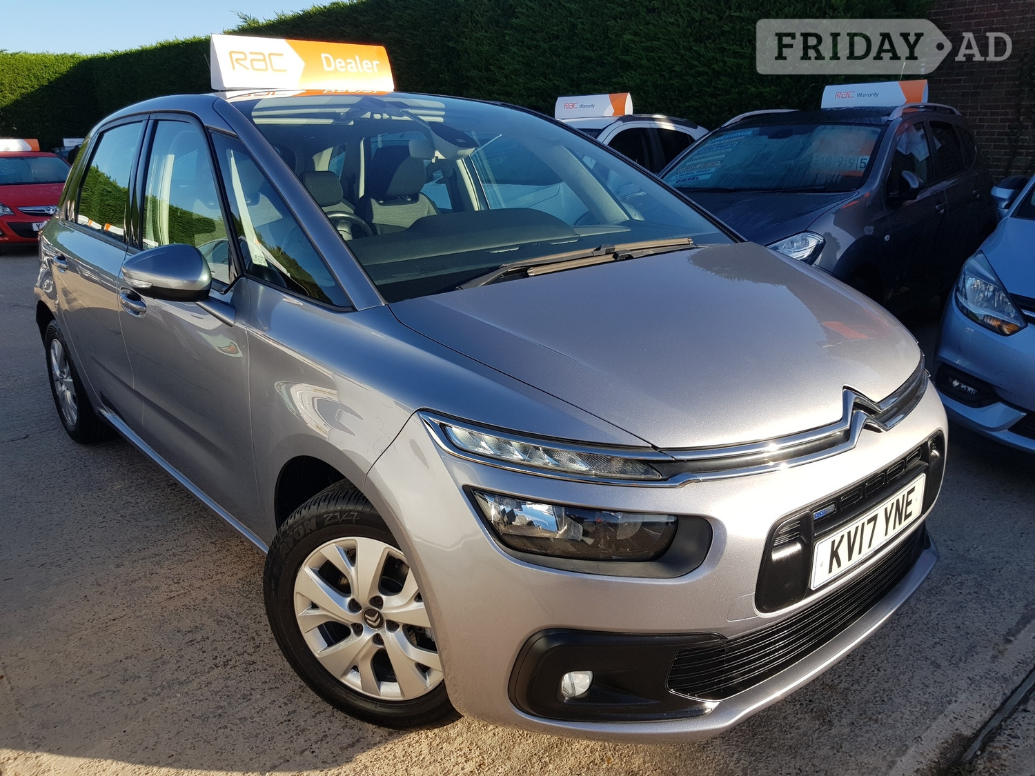 Citroen C4 Picasso 2017 - Cars